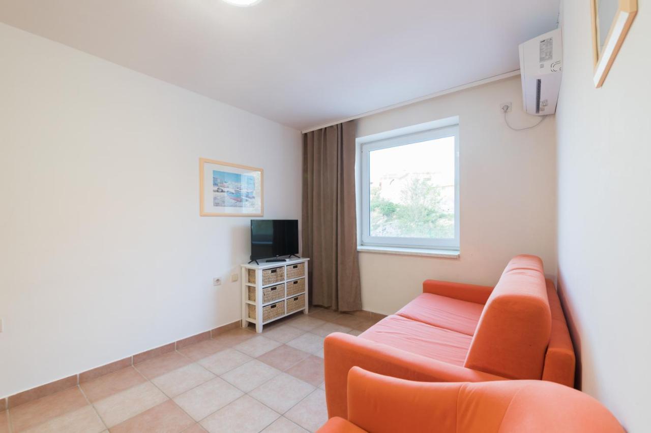 Hotel Rooms Roccia ノビグラード・ダルメーシャ エクステリア 写真