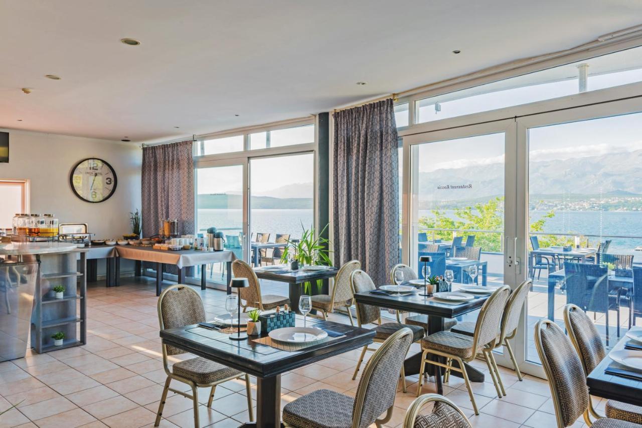 Hotel Rooms Roccia ノビグラード・ダルメーシャ エクステリア 写真